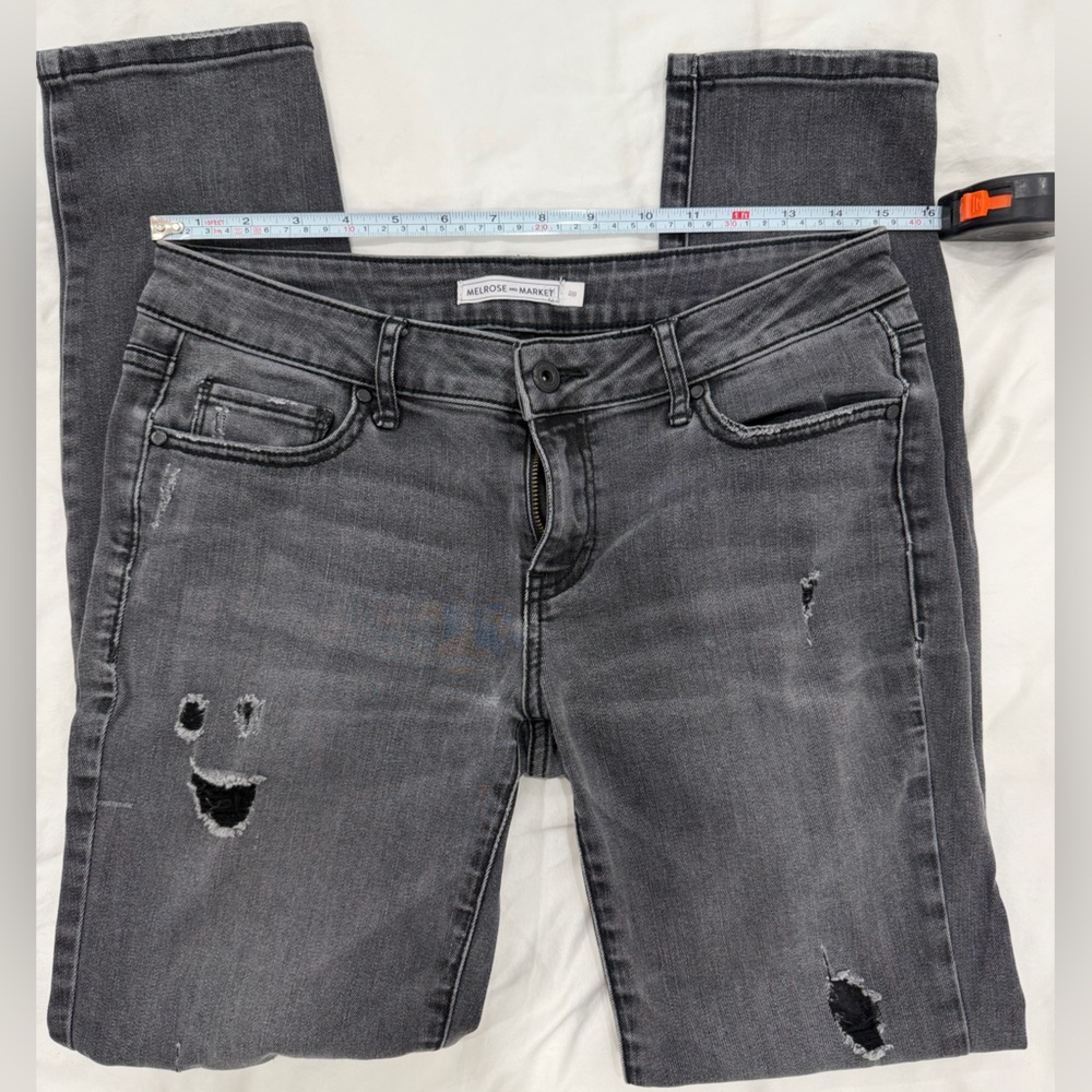 Melrose and Market- Distressed Jeans